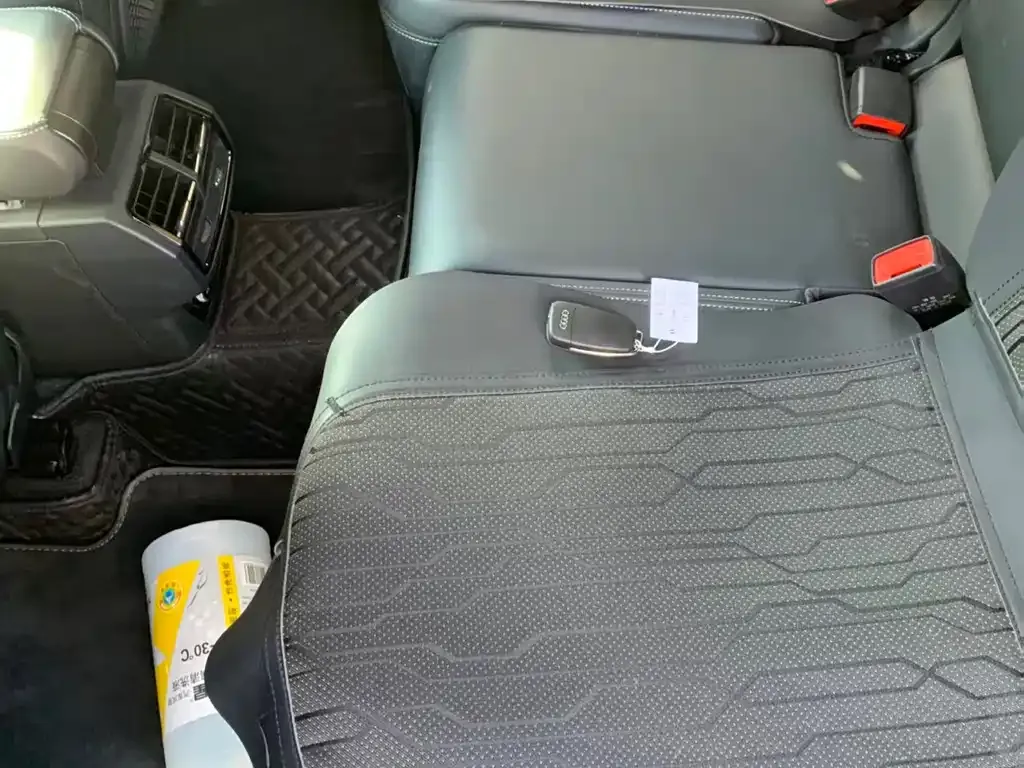 Audi Q3 Sportback — фото 4
