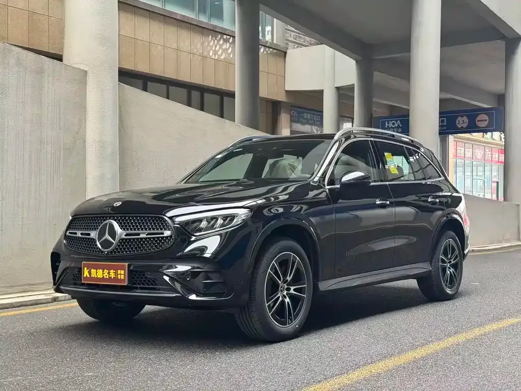 Mercedes-Benz GLC — фото 1
