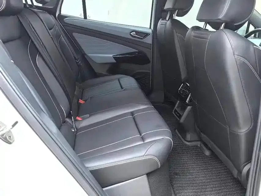 Volkswagen ID.4 X 2024 из CN, фото 9