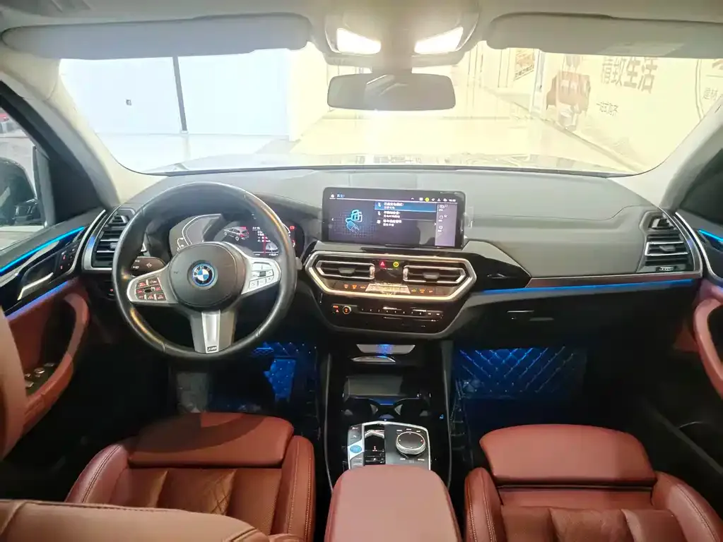 BMW iX3 2024 из CN, фото 7