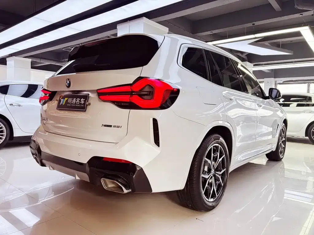BMW X3 — фото 2