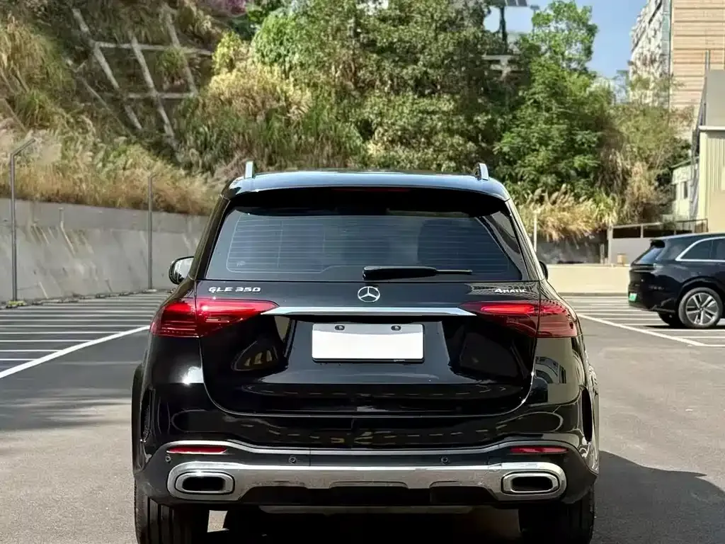 Mercedes-Benz GLE — фото 7