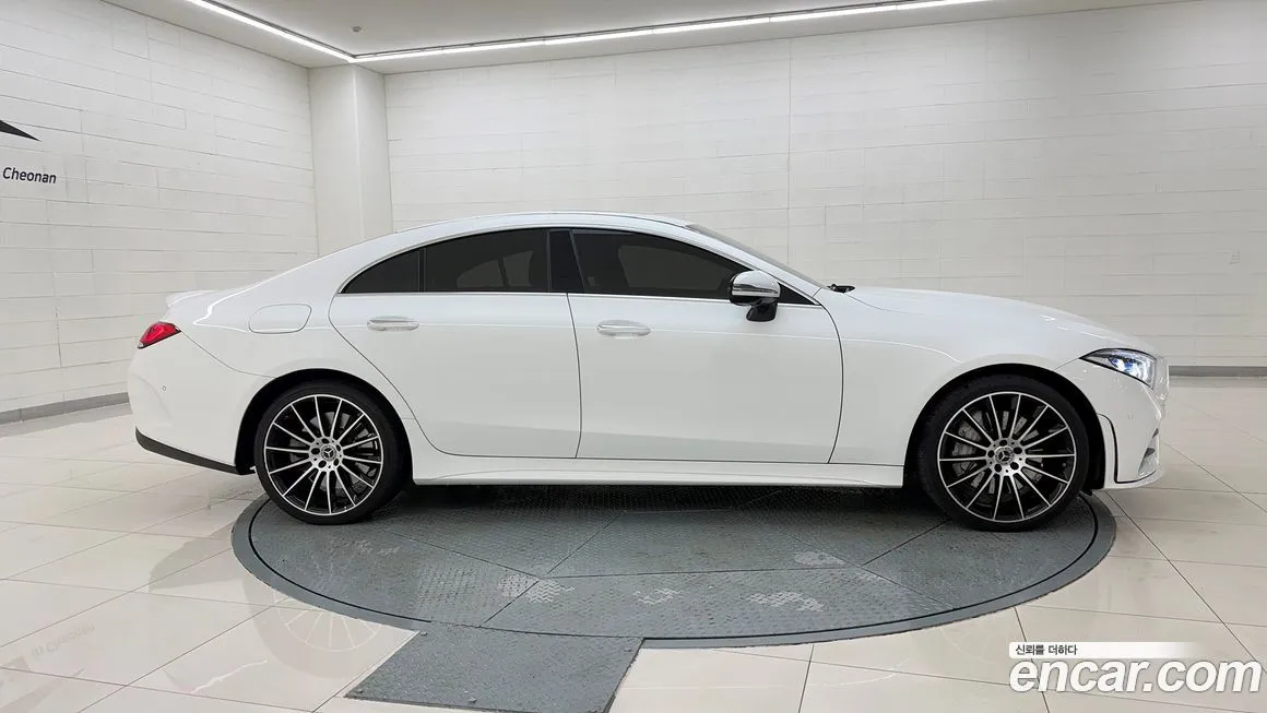 Mercedes-Benz CLS-Class — фото 6