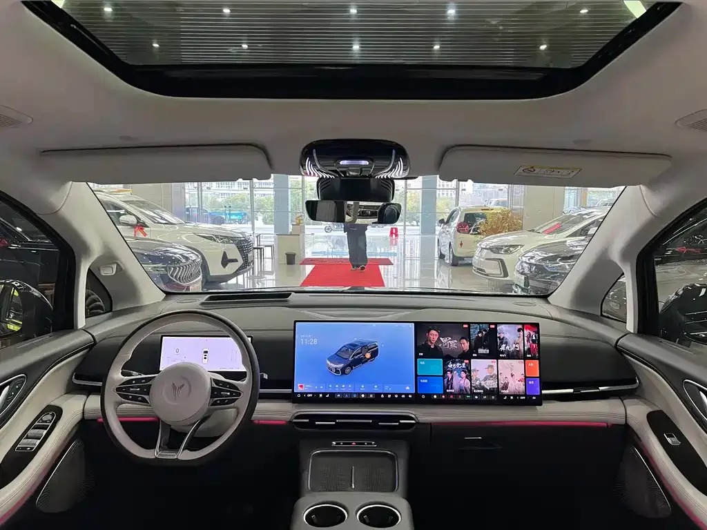VOYAH Dreamer — фото 4