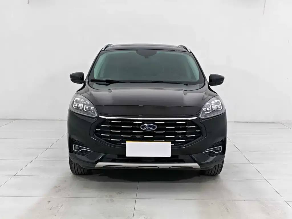 Ford Escape 2023 из CN, фото 2