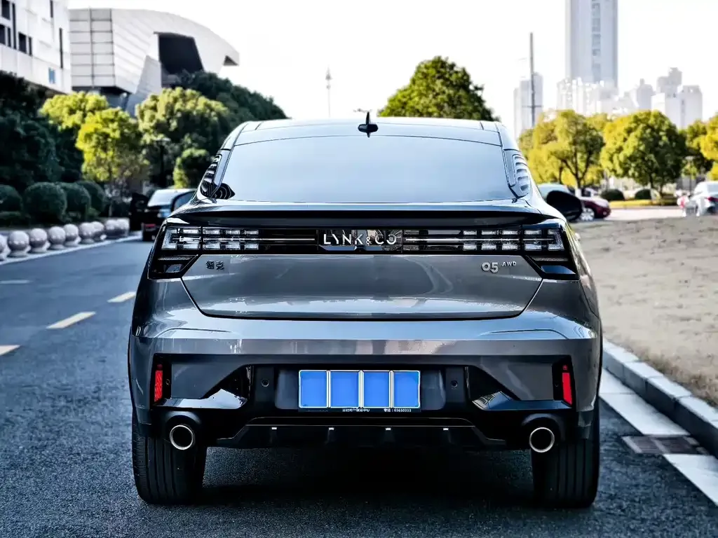 Lynk & Co 05 2021 из CN, фото 4
