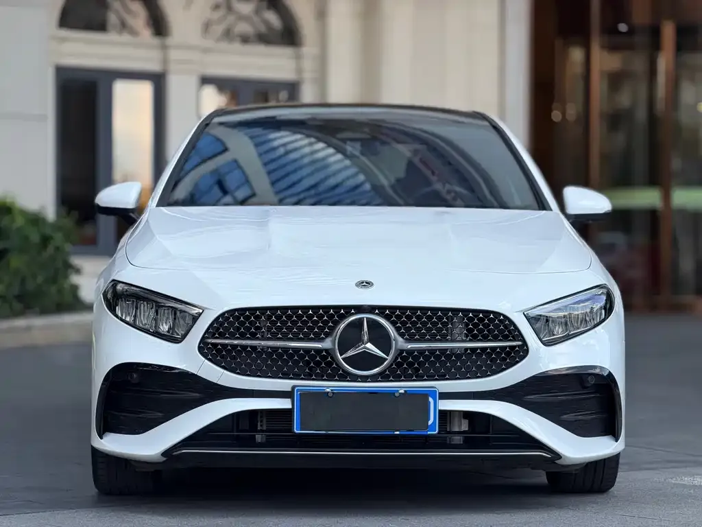 Mercedes-Benz A-Class — фото 8