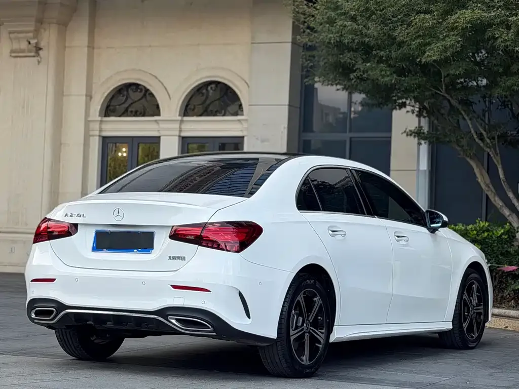Mercedes-Benz A-Class — фото 7