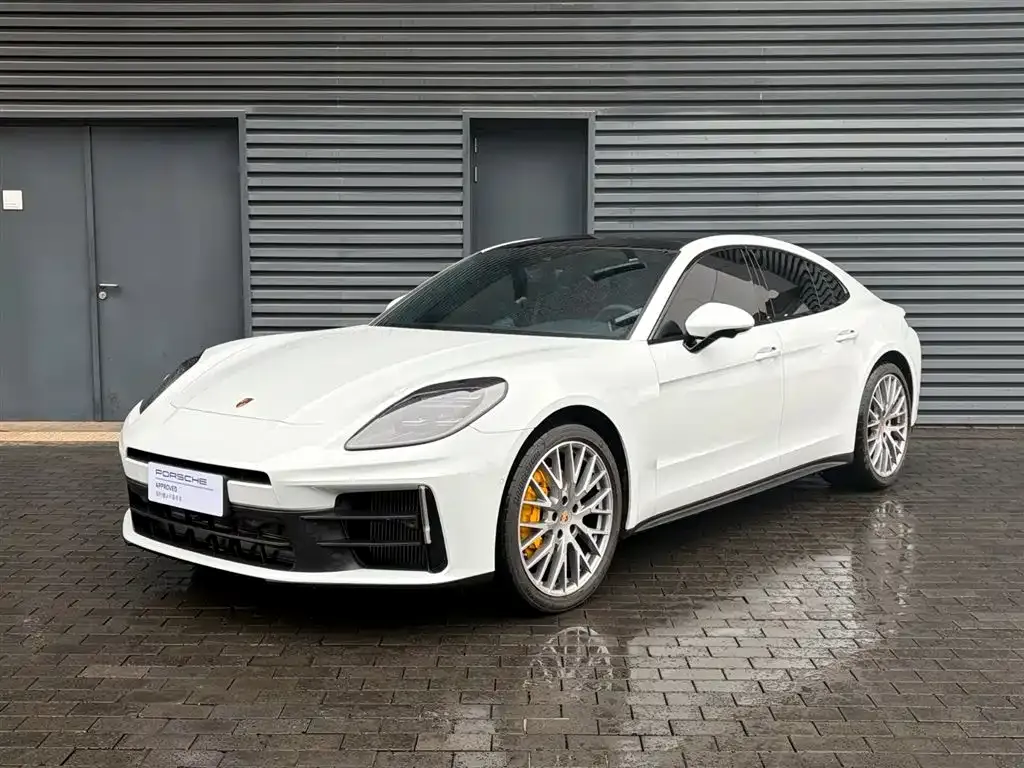 Porsche Panamera 2026 из CN, фото 1