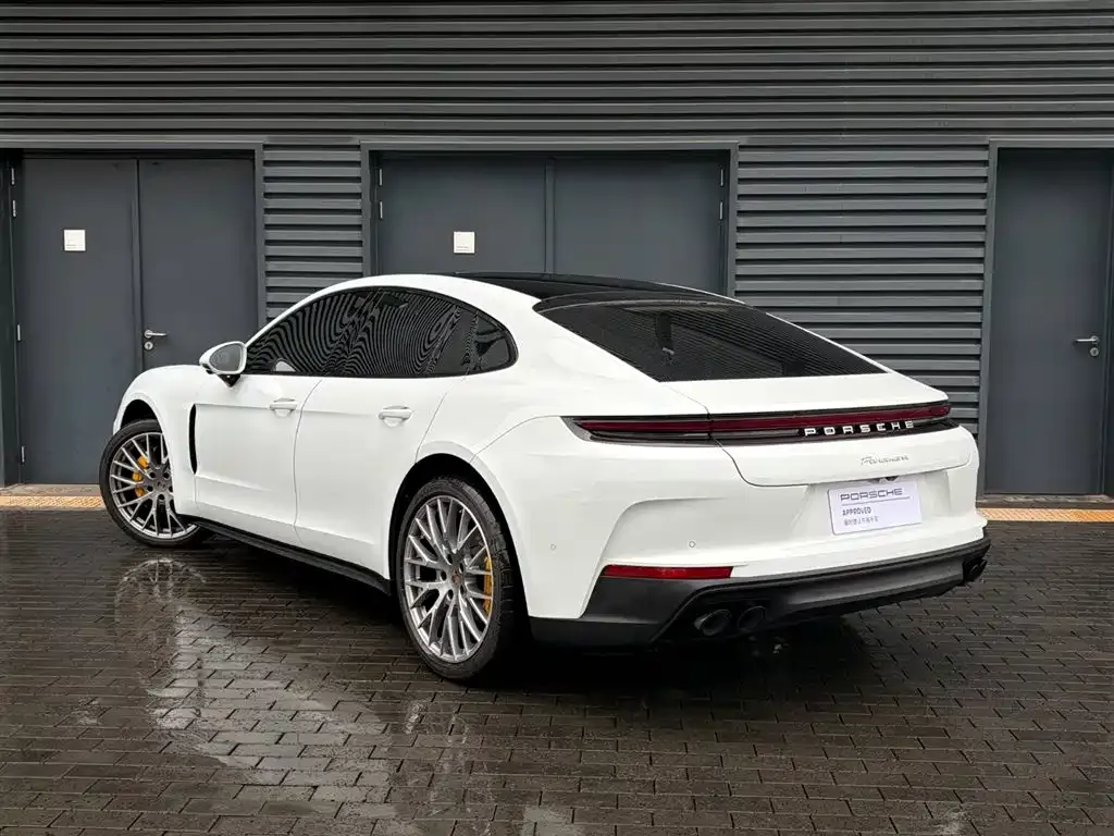 Porsche Panamera 2026 из CN, фото 3