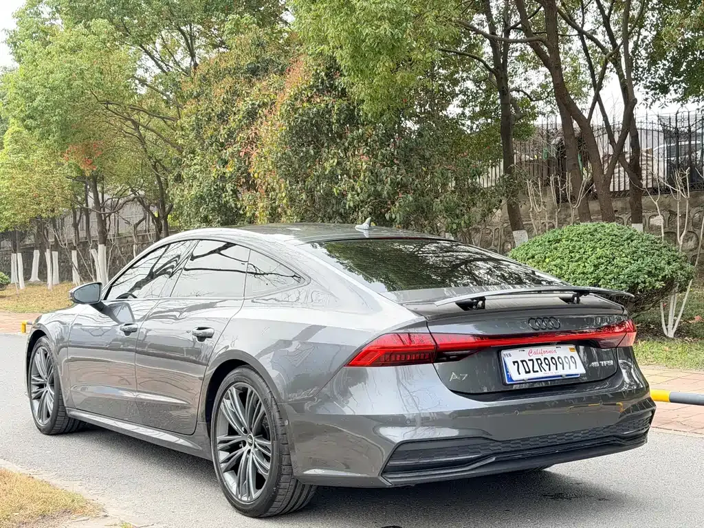 Audi A7 — фото 3