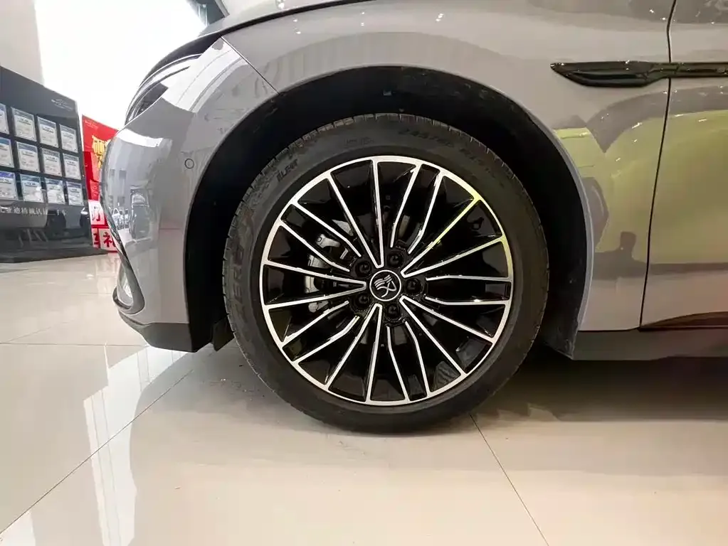 BYD Han 2025 из CN, фото 5
