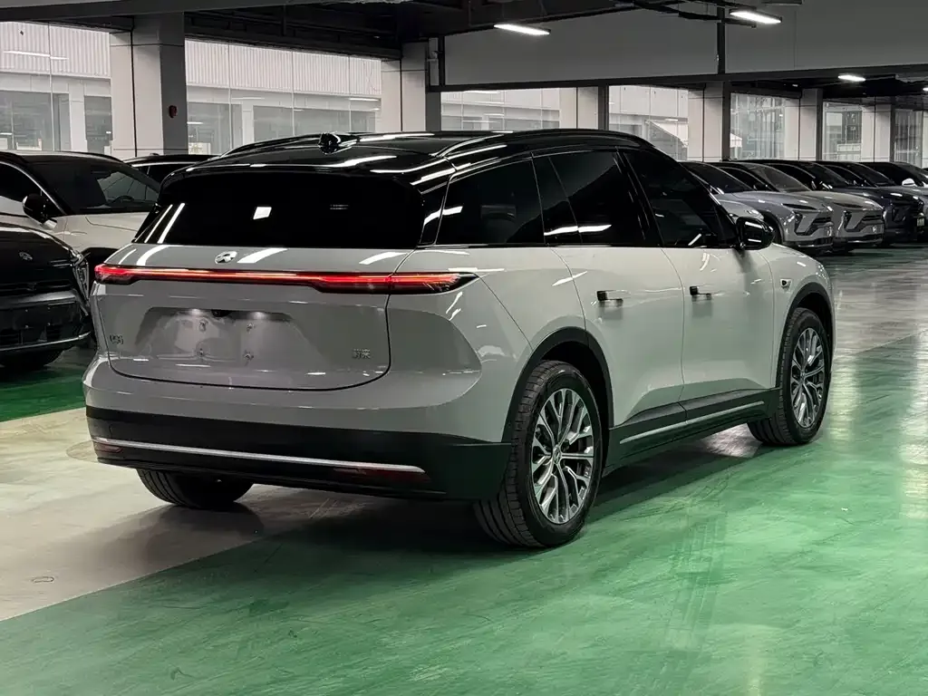 NIO ES6 — фото 7