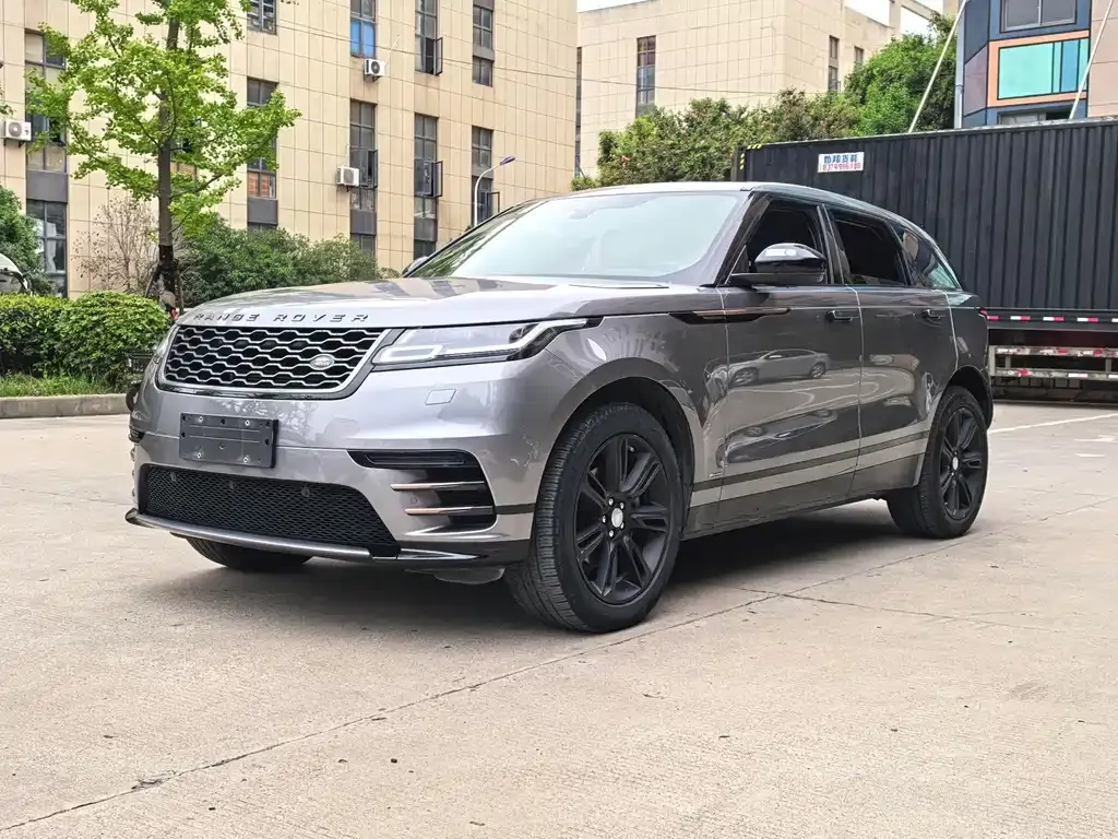 Land Rover Velar — фото 1