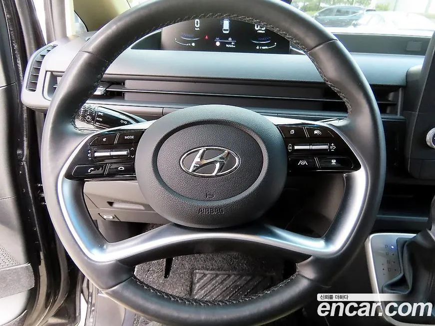 Hyundai Staria — фото 9