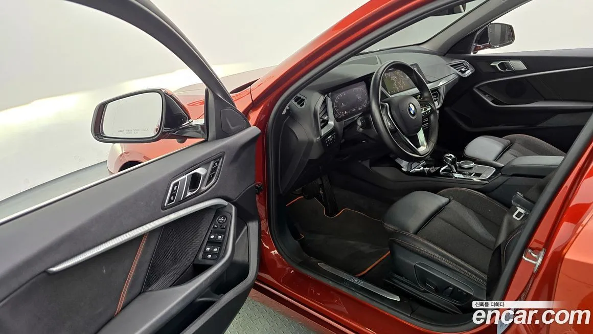 BMW 1-Series 2021 из KR, фото 3