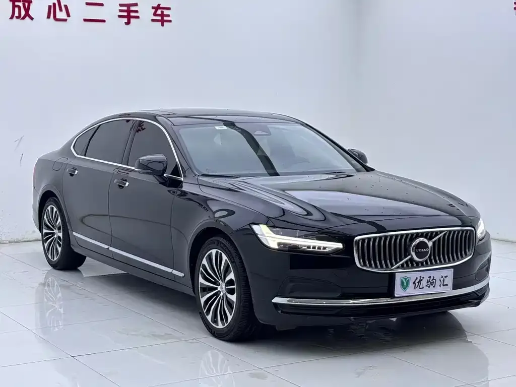 Volvo S90 — фото 10
