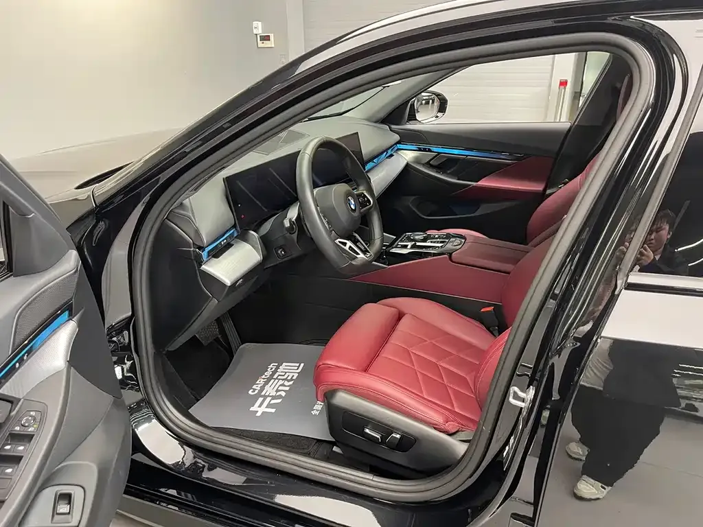 BMW 5 Series (Import) — фото 10