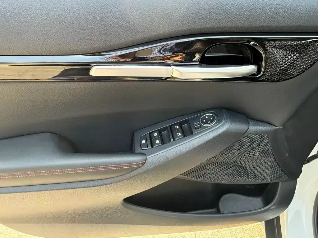 Kia KX3 — фото 8
