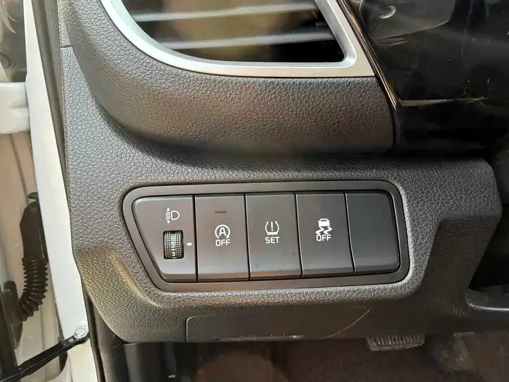 Kia KX3 — фото 5