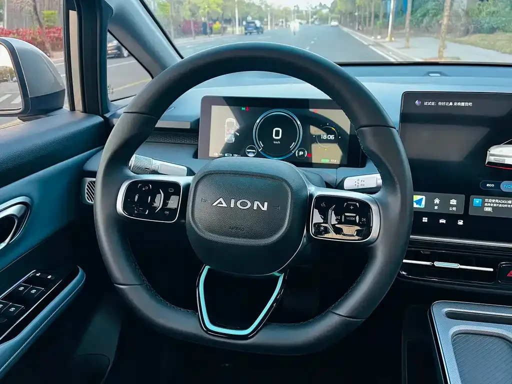 Aion Y — фото 2