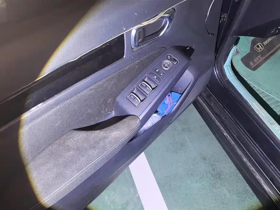 Honda Civic 2022 из CN, фото 8