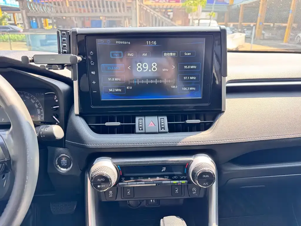 Toyota RAV4 2021 из CN, фото 8