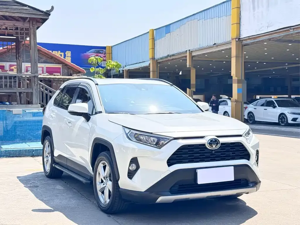 Toyota RAV4 2021 из CN, фото 6