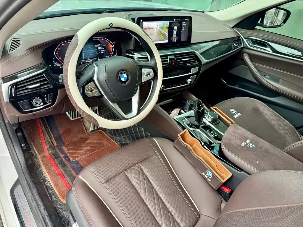 BMW 5 Series — фото 3