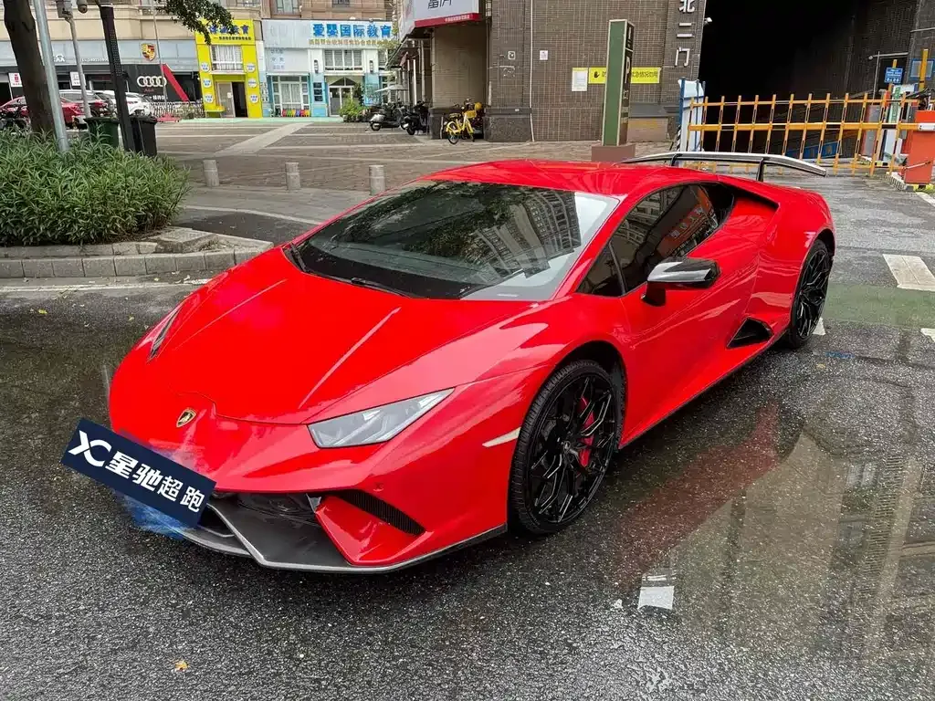 Lamborghini Huracan