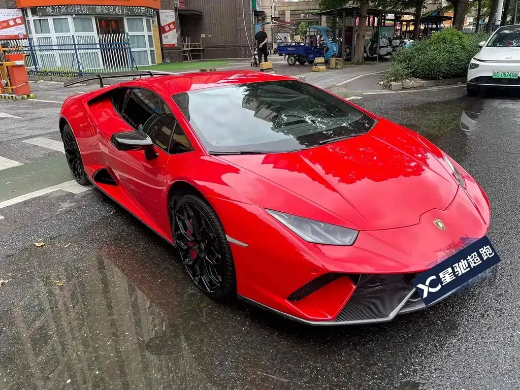 Lamborghini Huracan 2023 из CN, фото 5