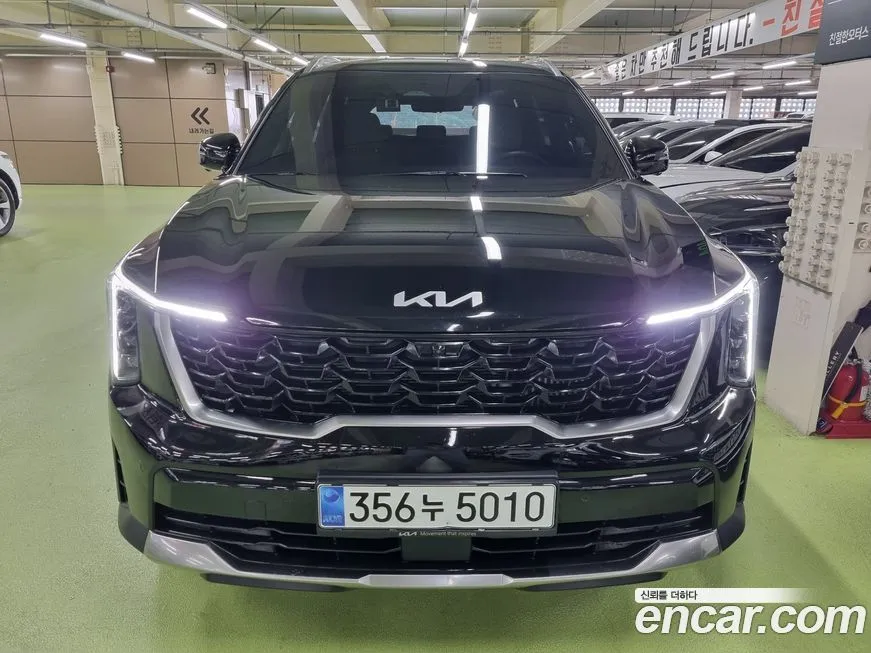 Kia Sorento — фото 7