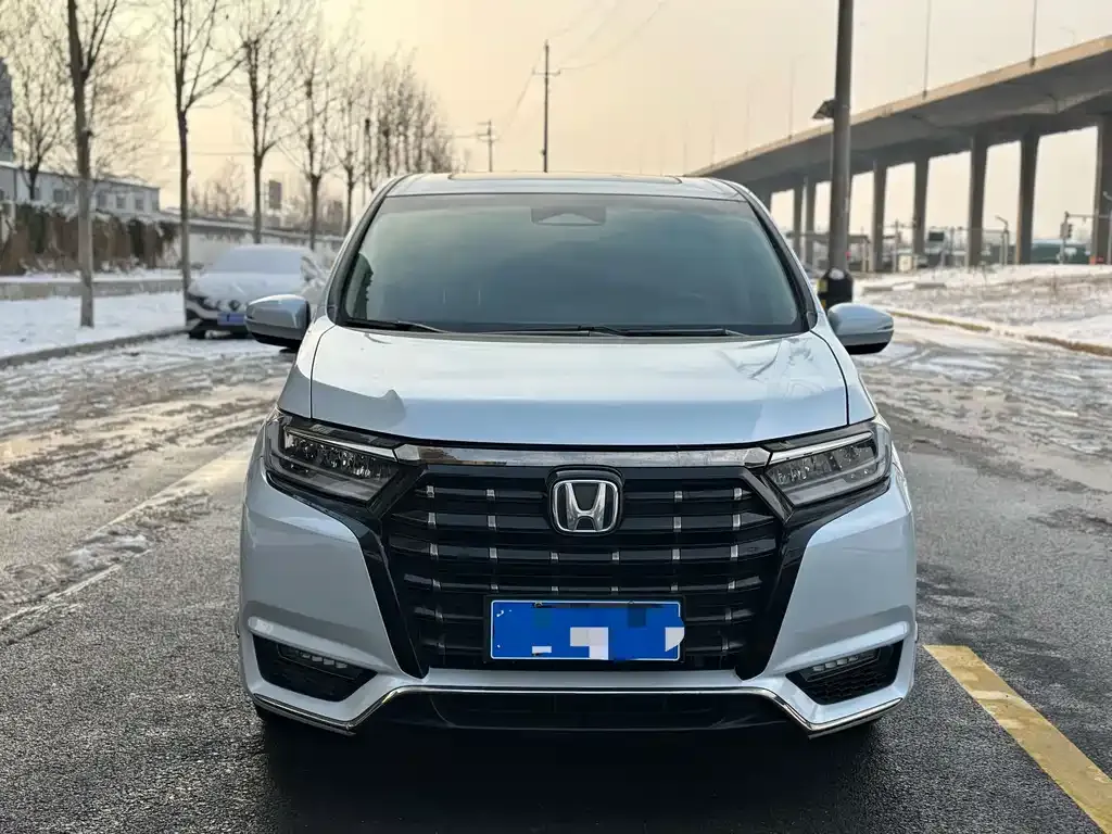 Honda Elysion 2023 из CN, фото 1
