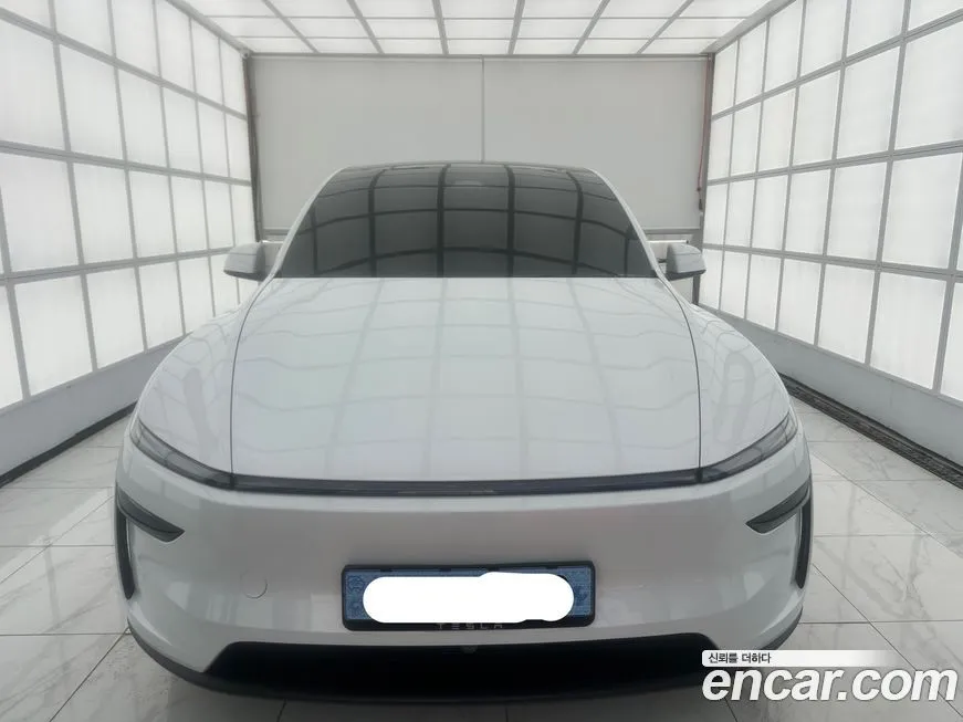 Tesla Model Y — фото 5