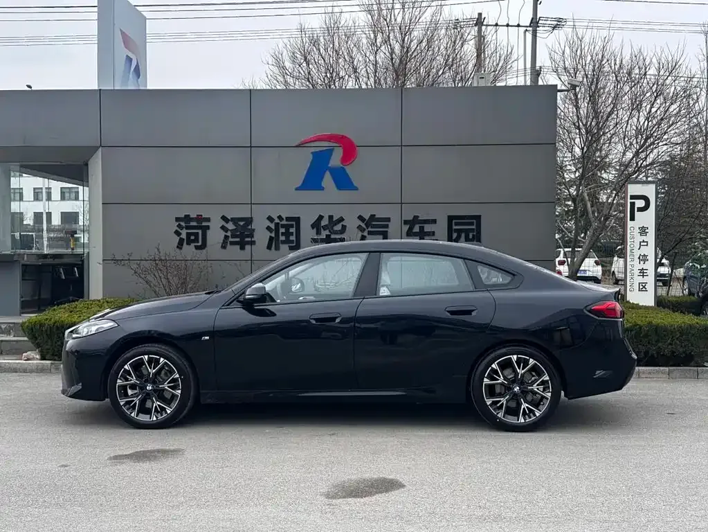 BMW 2 Series 2025 из CN, фото 7