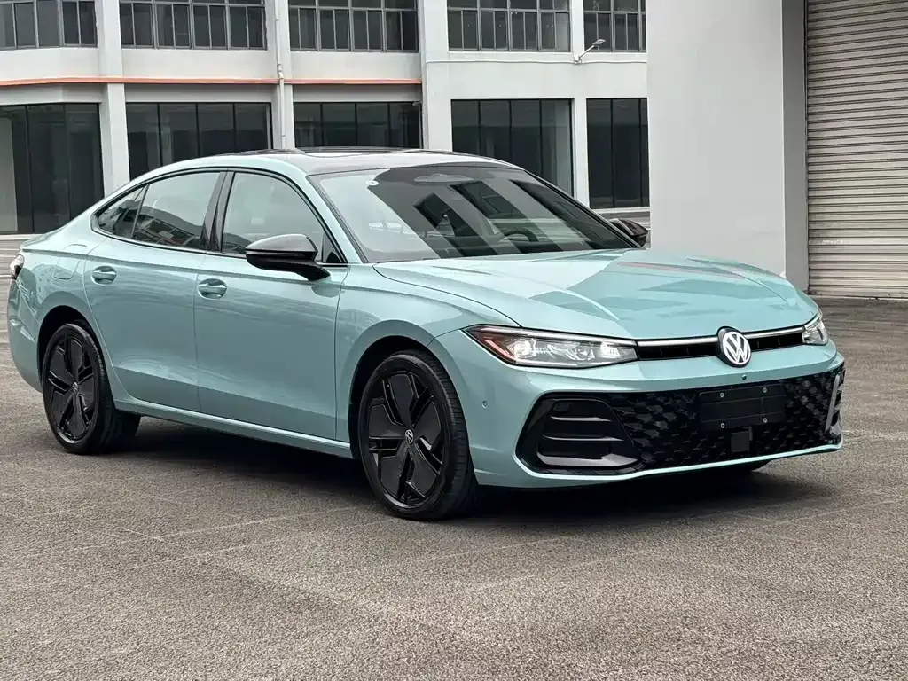 Volkswagen Passat — фото 6