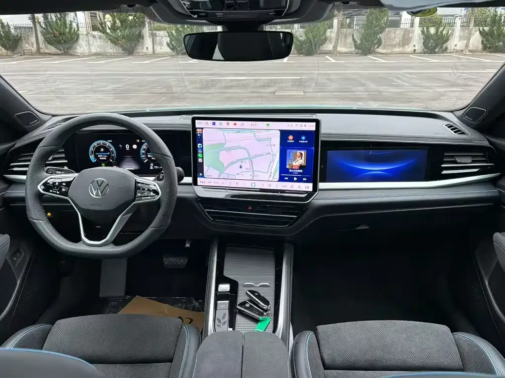 Volkswagen Passat — фото 2