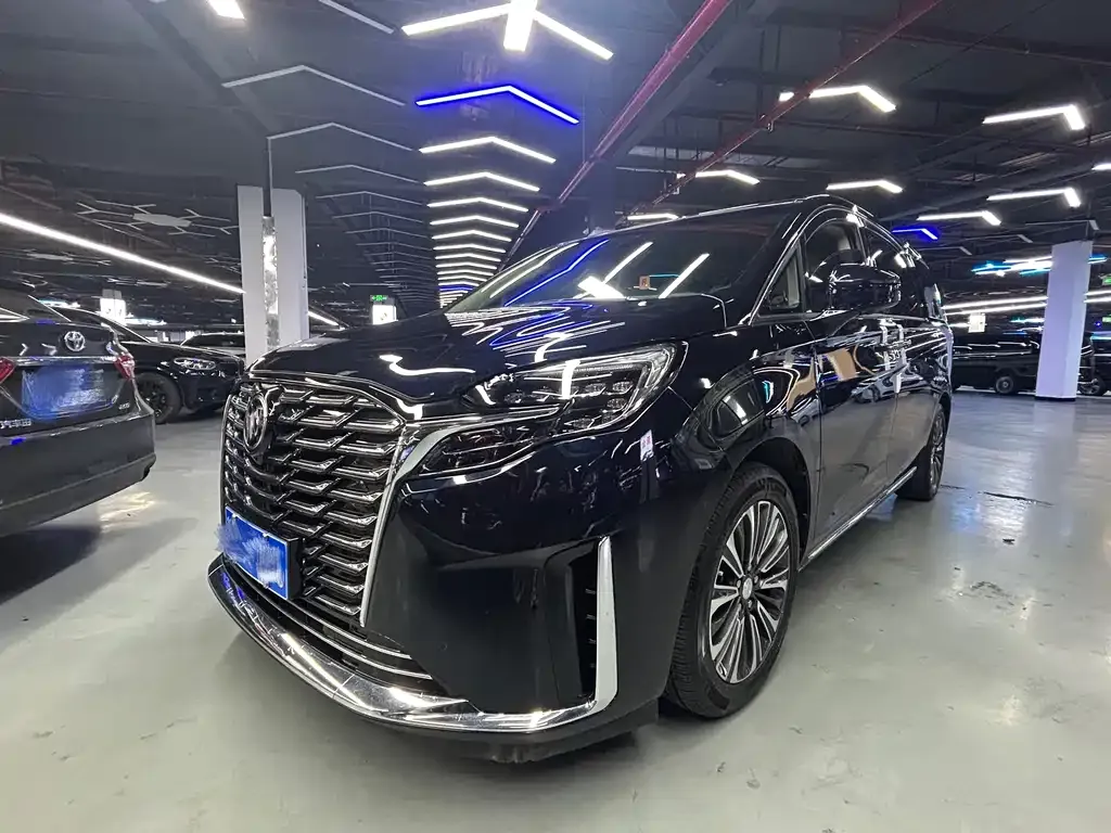 Buick GL8 2022 из CN, фото 1