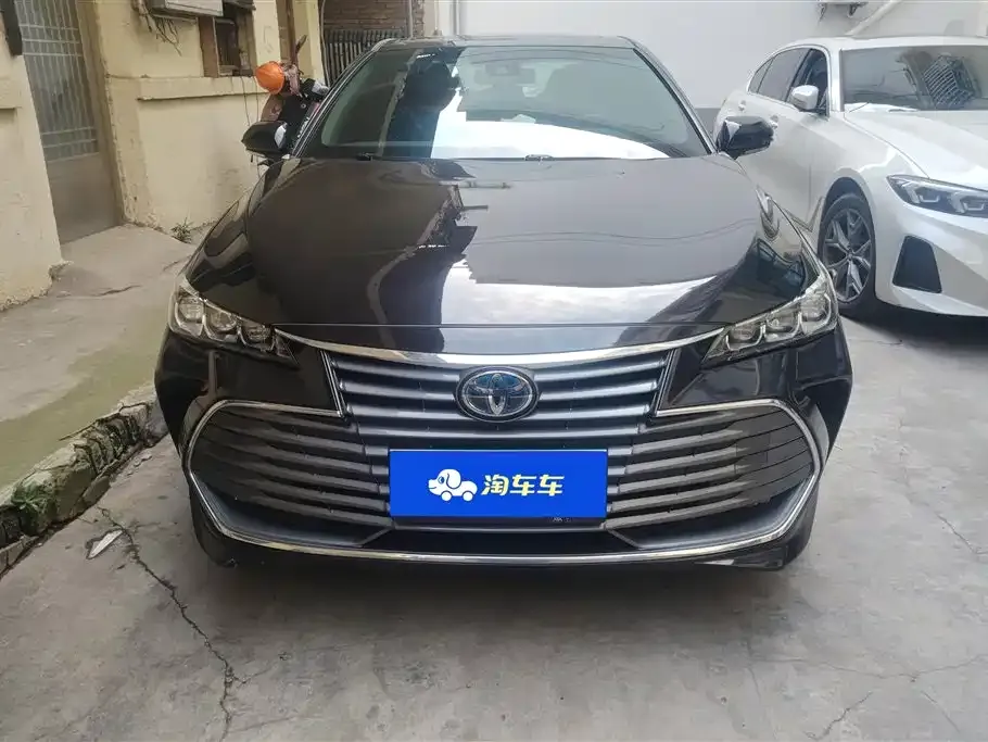 Toyota Avalon 2022 из CN, фото 2