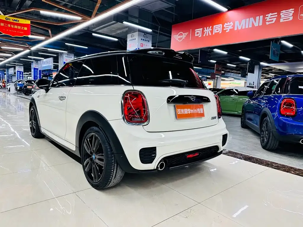 MINI Cooper (3-door) — фото 10