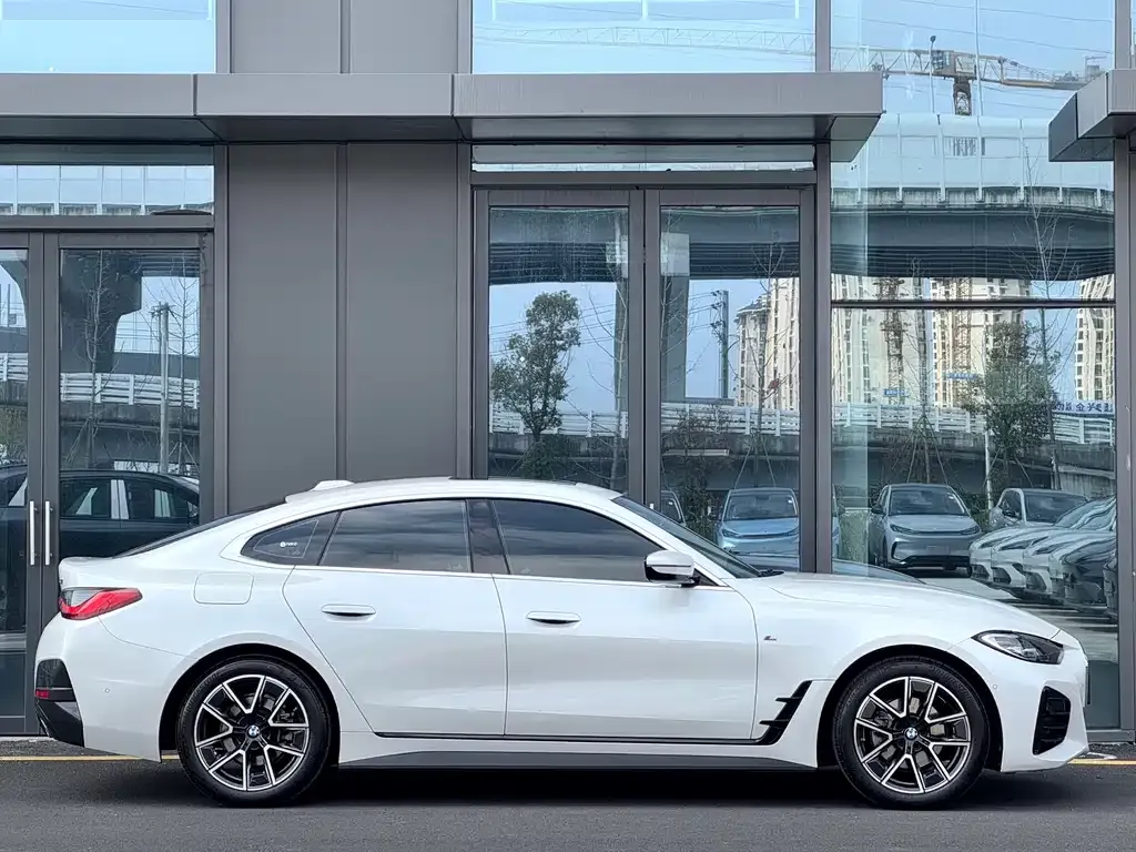 BMW 4 Series — фото 5