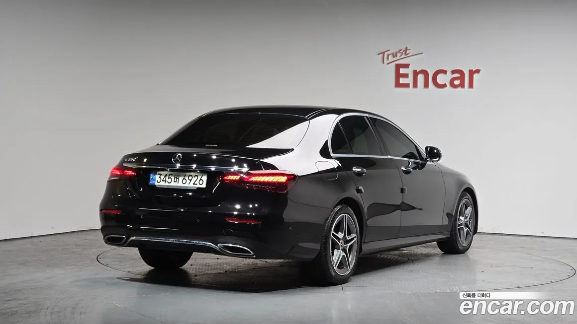 Mercedes-Benz E-Class 2023 из KR, фото 6