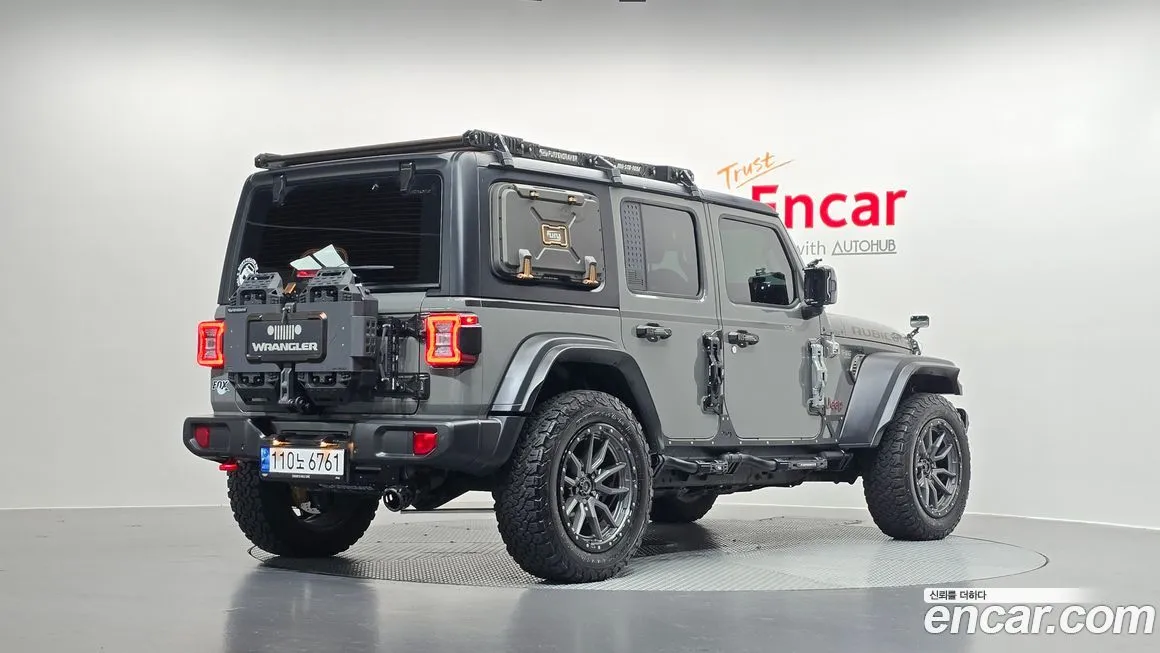 Jeep Wrangler — фото 5