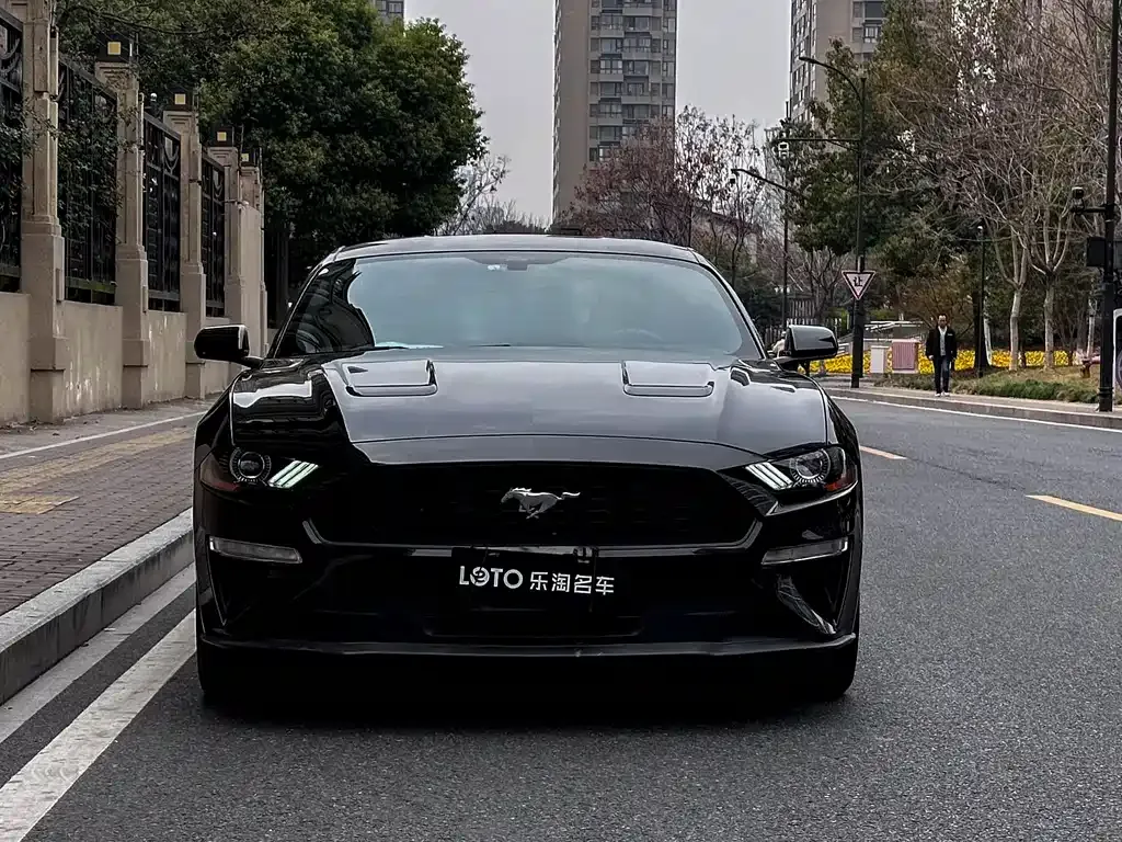 Ford Mustang 2022 из CN, фото 8