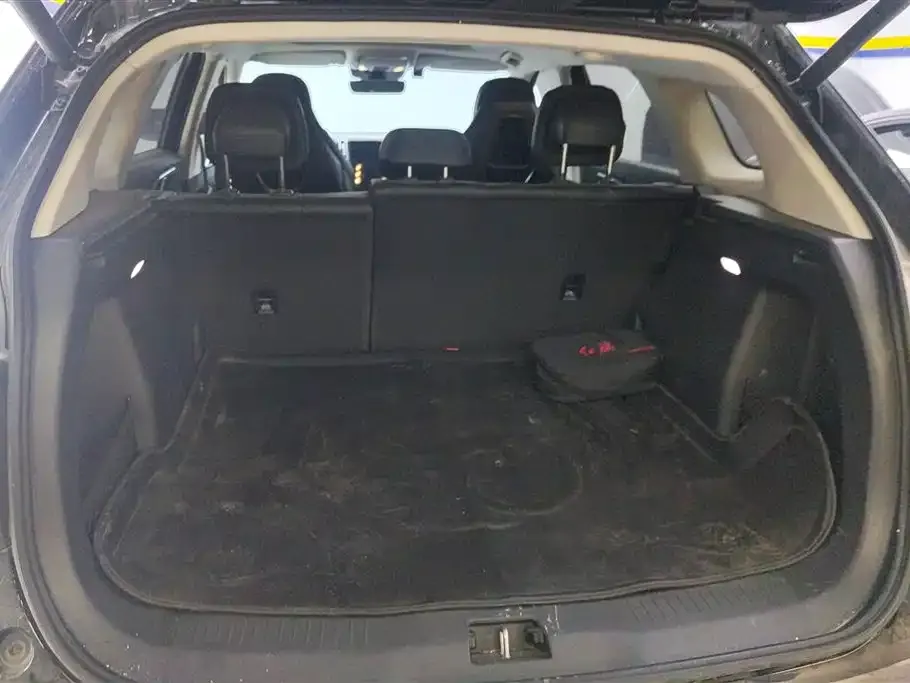 Hongqi HS3 PHEV 2025 из CN, фото 4