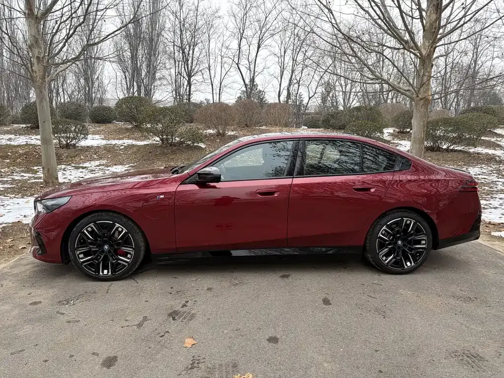 BMW i5 M60 2024 из CN, фото 6