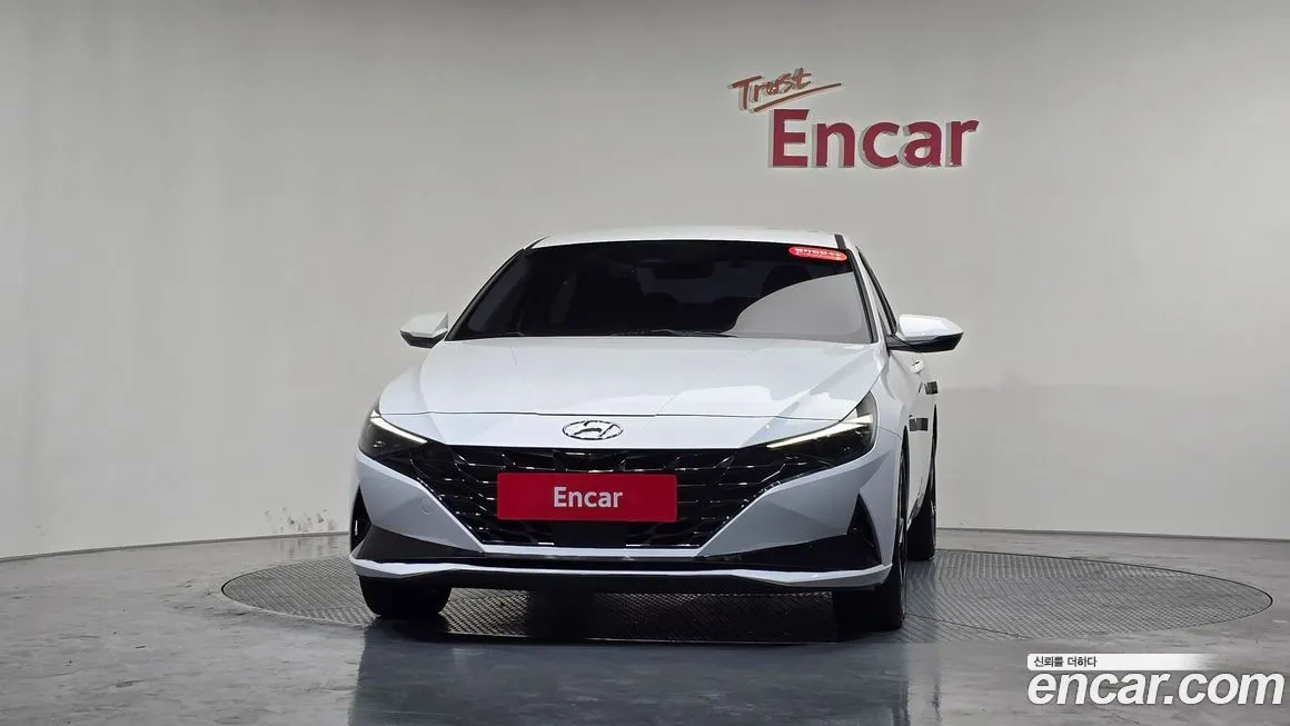 Hyundai AVANTE — фото 2