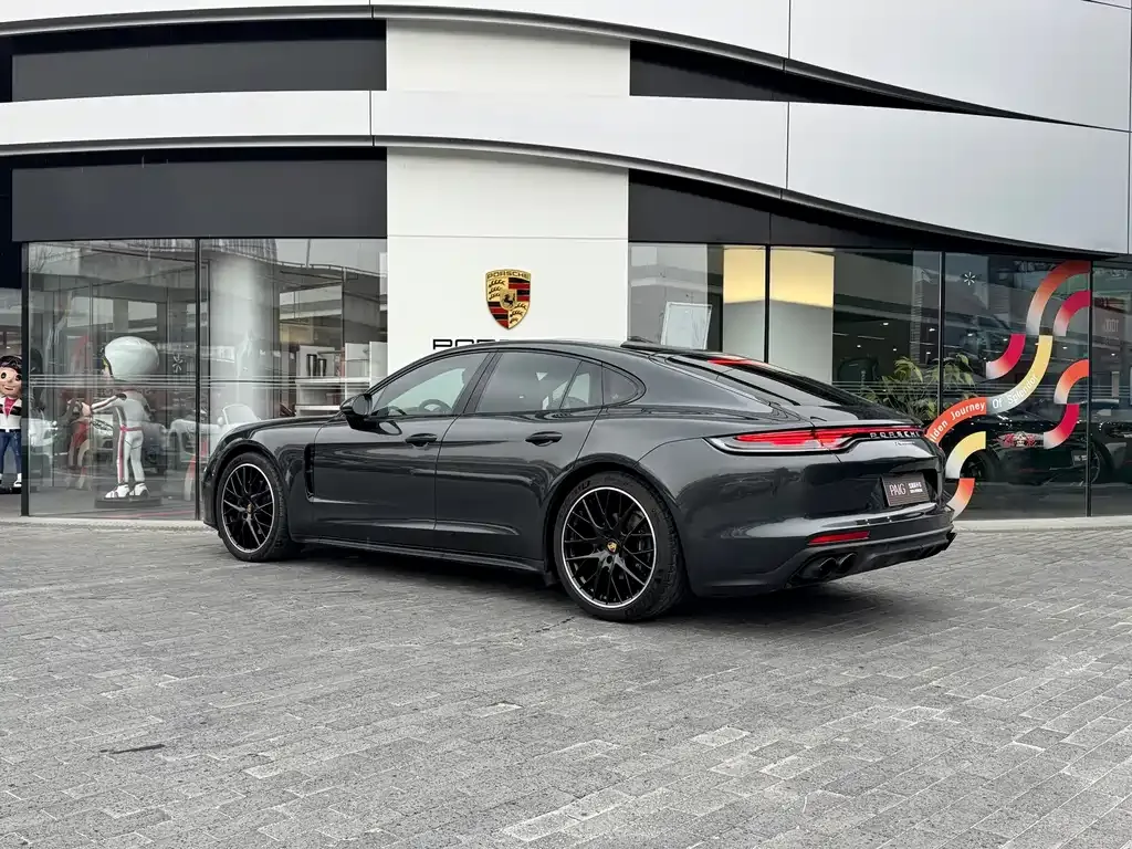 Porsche Panamera — фото 10