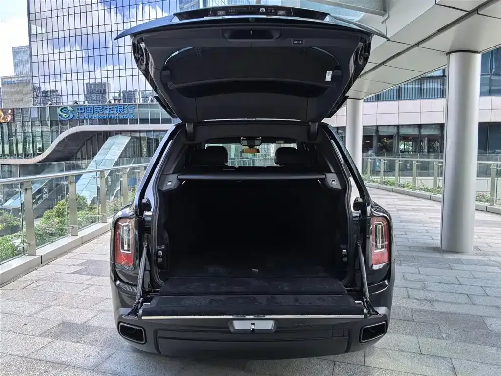Rolls-Royce Cullinan 2022 из CN, фото 6