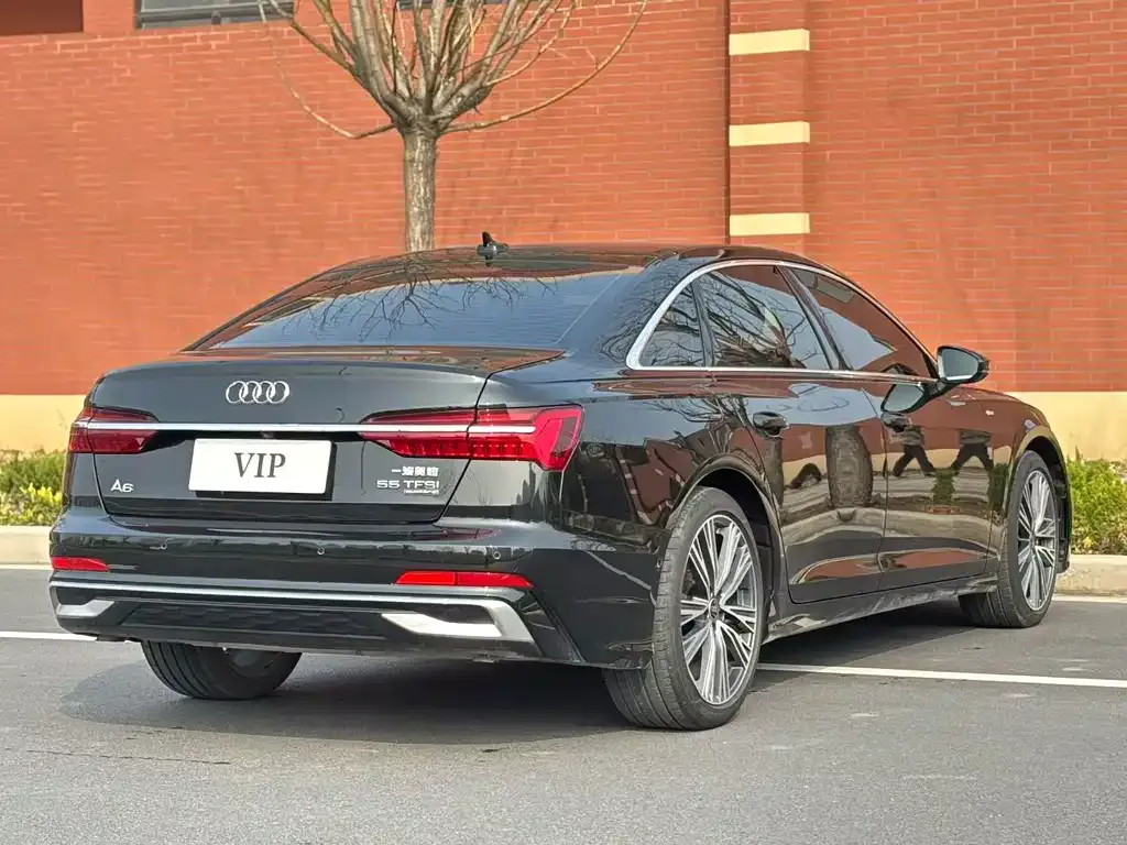 Audi A6L 2024 из CN, фото 8